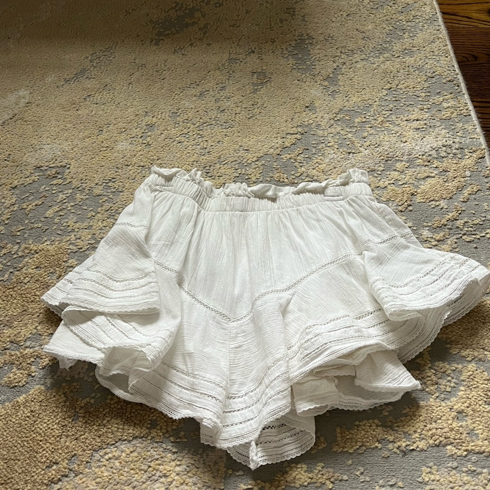 white Aerie Mini ruffle Skort